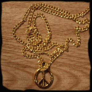 Chainette Peace love O87