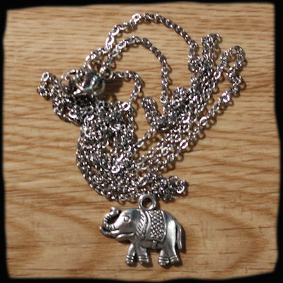 Chainette mon mini éléphant A271