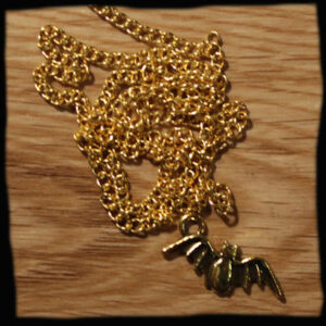 Chainette la chauve souris O220